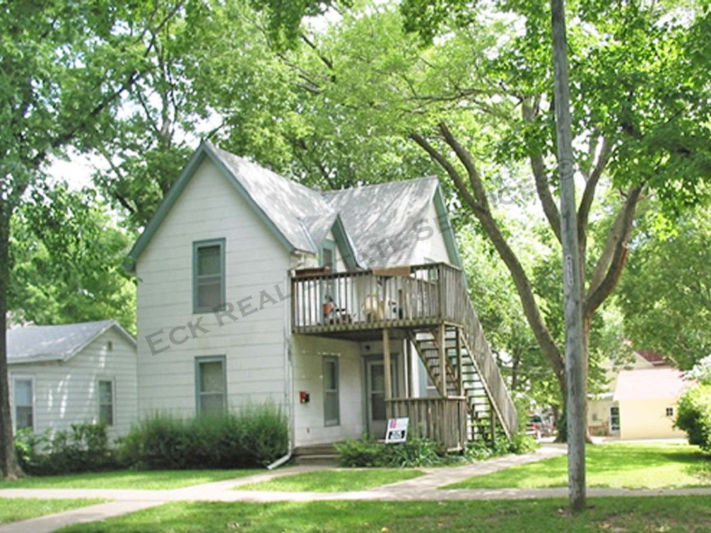 Eck Real Estate Property Services Apartment, Houses for Rent in