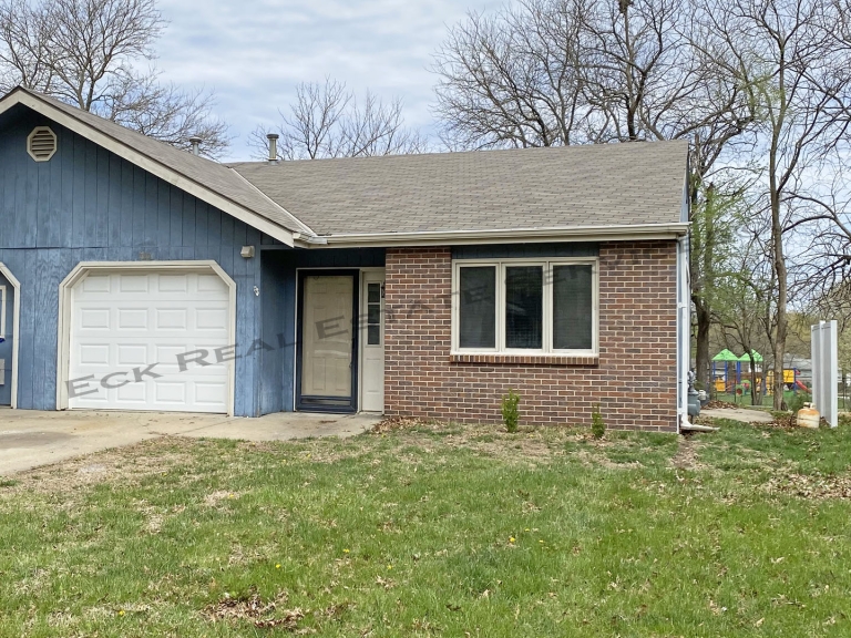 Eck Real Estate Property Services Apartment, Houses for Rent in