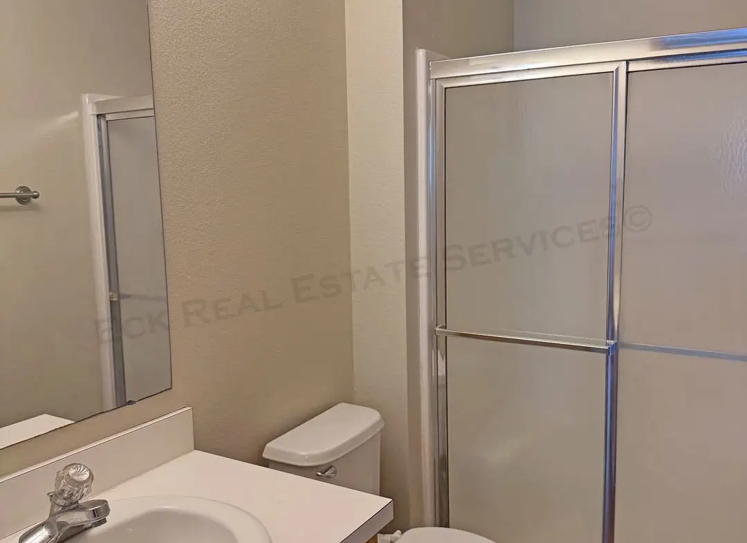 2759 Grand Circle