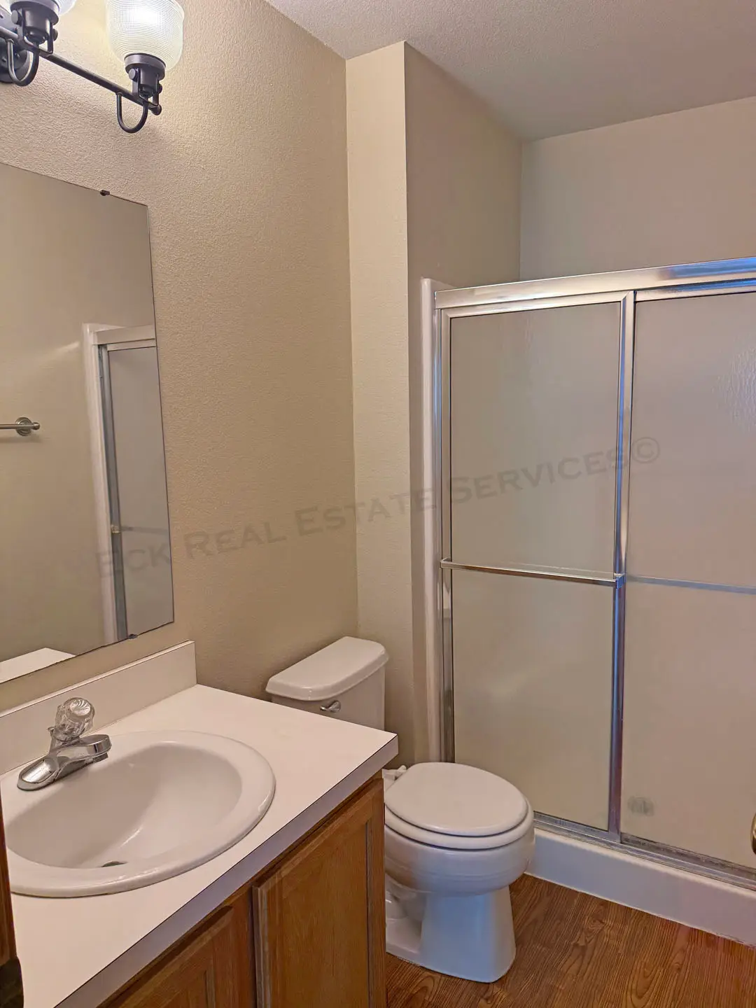 2759 Grand Circle