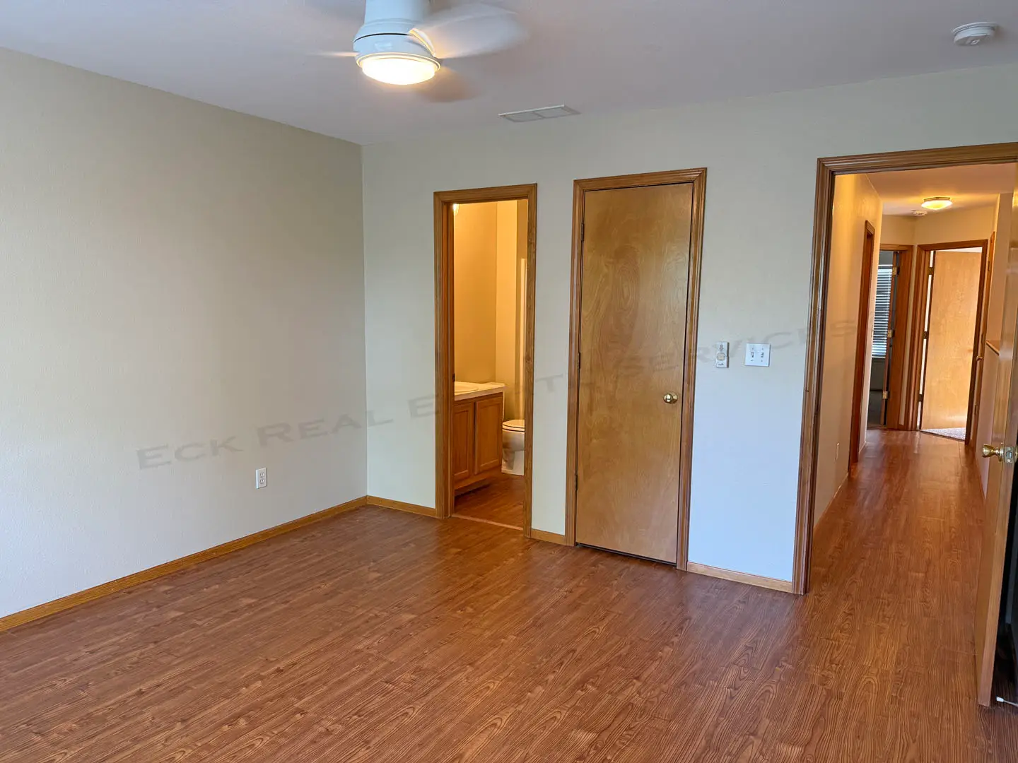 2759 Grand Circle